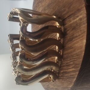 Midcentury Sweetheart B2337 romantic‎ S wave bracelet